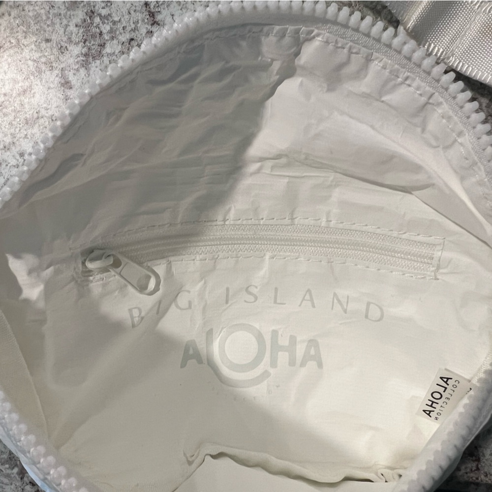 Aloha Collection Mini Hip Pack - Picture 3 of 3